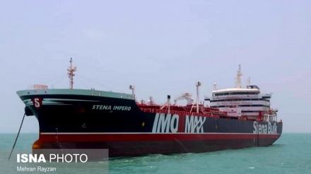 İslami Şura Meclisi'nden İngiliz petrol tankerine elkoyan Devrim Muhafızları'na destek