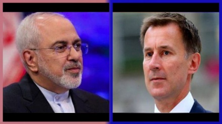 گفت‌وگوی تلفنی هانت با ظریف؛ بررسی آخرین تحولات مربوط به توقیف کشتی‌ها