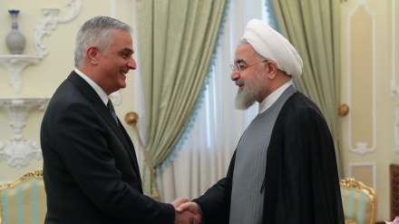 Rohani: Iran hat ernsthaften Willen zu Ausbau und Vertiefung der Beziehungen zu Armenien