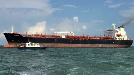 英タンカーが、ホルモズ海峡への入域を躊躇