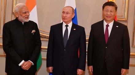 Russia-India-China share a room with a view