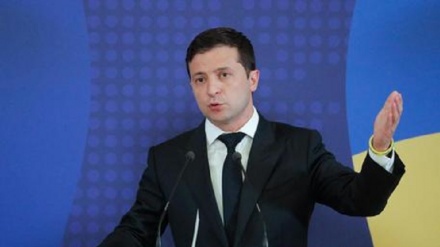 Ucraina: primo colloquio Putin-Zelensky
