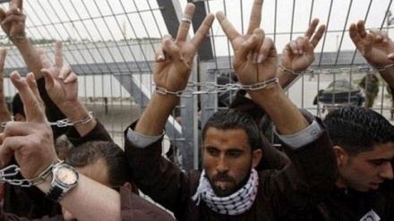 Tahanan Palestina Lakukan Mogok Makan Massal di Penjara Israel