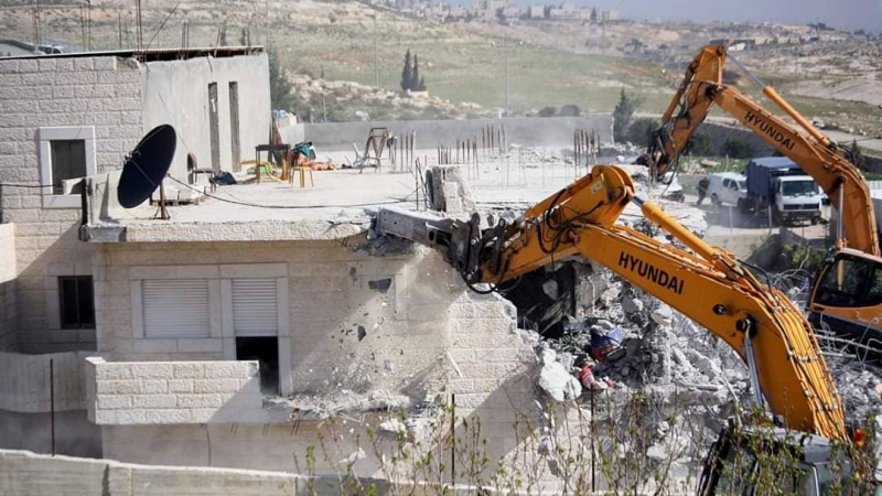 Militer Israel Hancurkan Rumah Warga Palestina (dok)