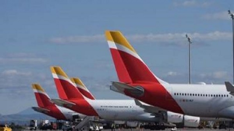 Huelga del personal de Iberia en Barcelona podría afectar a más de 1.000 vuelos 