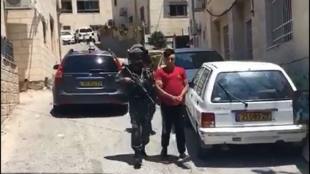 Polisi Zionis Tangkapi Warga Palestina di Issawiya