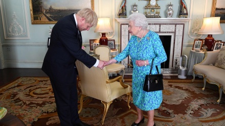Boris Johnson pasardhësi i Theresa May