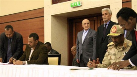 Sudan’s junta, opposition sign political accord