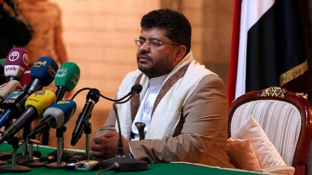 الحوثی: آمریکا از برچسپ تروریسم برای همه مخالفان از جمله شهروندان خود استفاده می‌کند