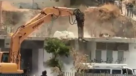 Israel Hancurkan Lima Bangunan Komersial Palestina 