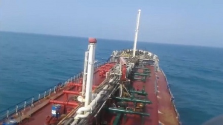 Iran sequestra petroliera nel Golfo Persico, Pasdaran confermano