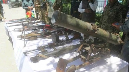 تسلیم چند عضو داعش در شرق افغانستان