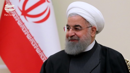 روحانی : ایران و الجزایر روابط اقتصادی خود را باید گسترش دهند