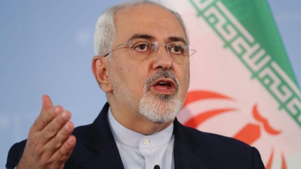 Zarif: Amerika pengon luftën botërore kundër virusit Covid-19