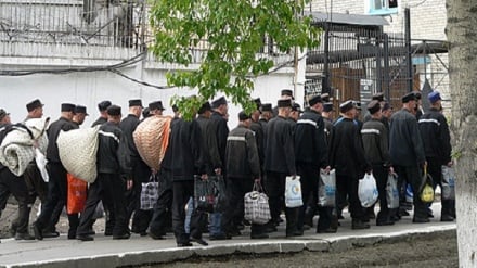 Тожикистонда 14 нафар маҳбус озиқ-овқатдан заҳарланиб ўлди