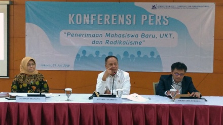 Menristek Minta Kampus Data Medsos Mahasiswa