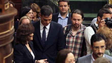 PSOE y Podemos afrontan con la máxima discreción una negociación contra reloj