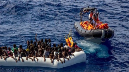 España rescata a 72 migrantes en el mar Mediterráneo