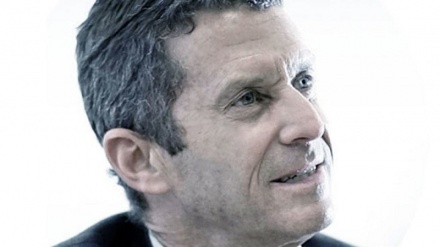 Miliardario israeliano imputato per corruzione