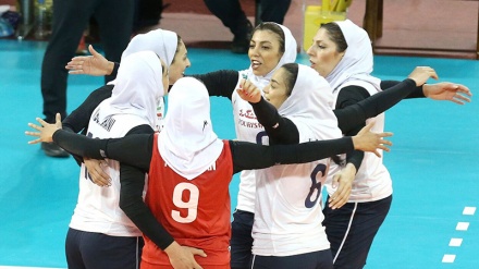 Timnas Bola Voli Putri Iran Tundukkan Timnas Bulgaria