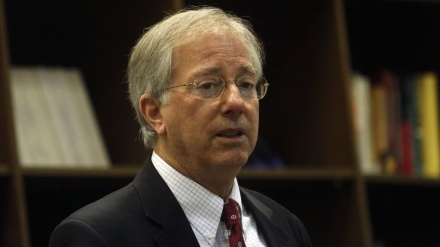 Dennis Ross: Tekanan Maksimum atas Iran tidak Efektif