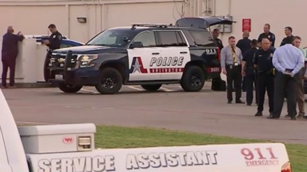 米テキサス州で銃乱射事件、20人が死亡