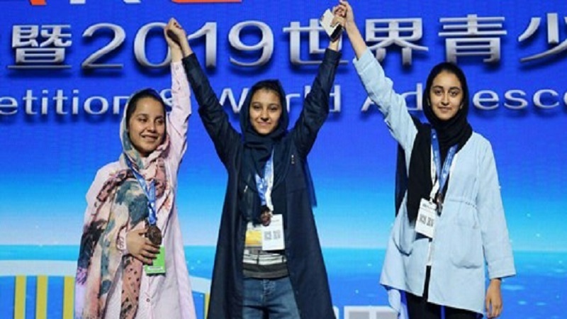 دختران رباتیک افغانستان مجوز حضور در مسابقات بین‌المللی مجارستان را کسب کردند