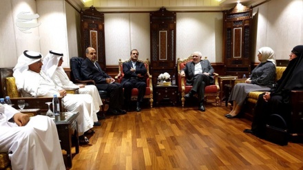 Zarif se reúne con miembros de asociación de amistad Irán-Kuwait