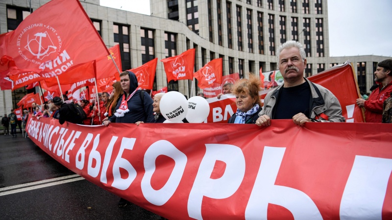 Мухолифони давлати Русия дубора ба хиёбонҳо омаданд