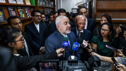 Zarif: EEUU debe frenar terrorismo económico si quiere dialogar con Irán