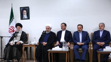 l'Ayatollah Khamenei: 