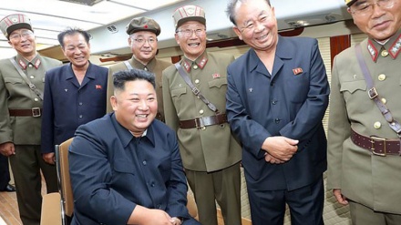 Kim Jong-un ordena al Ejército “preparación total” ante amenazas