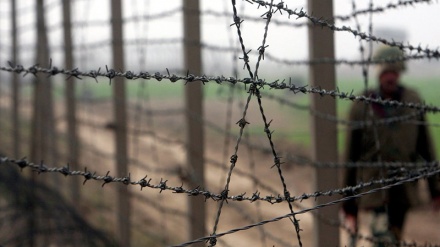 カシミールの停戦ラインで銃撃戦　パキスタン兵３人死亡