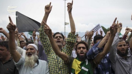 ادامه اعتراضات مردمی در کشمیر تحت کنترل هند