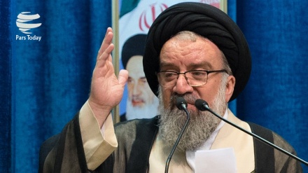 خطیب جمعه تهران: آمریکا، انگلیس و صهیونیست ها ریشه اغتشاشات اخیر عراق هستند 