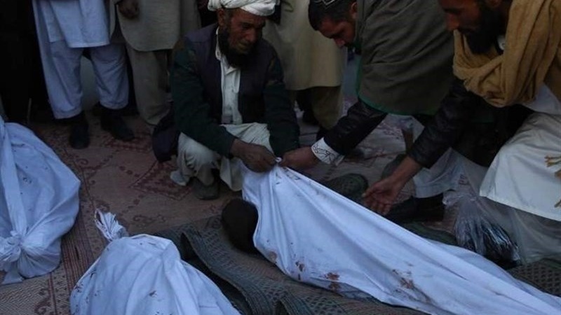 کشته شدن ۷ غیرنظامی در حمله هوایی امریکا به ولایت «میدان وردک» افغانستان 