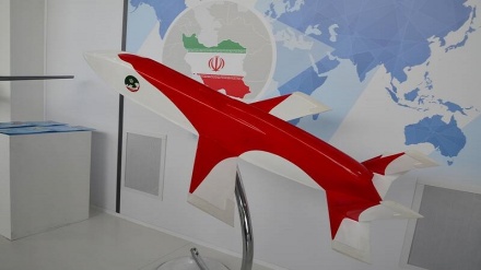 ロシア航空ショーにて、最新のイラン製巡航ミサイルが公開