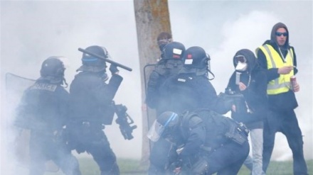 Cuatro heridos en protestas reprimidas contra G7 en Francia