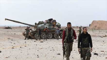 Aviones sirios bombardean blancos terroristas en Idlib+Video