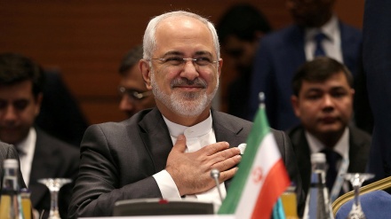 Zarif: sull'Iran l’Europa ha seguito gli Usa perchè ricattata