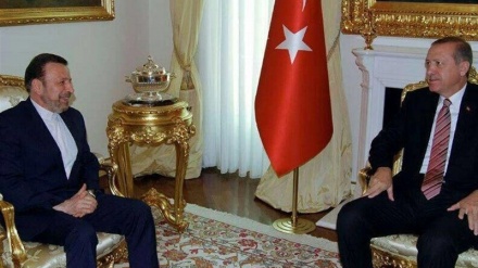 ראש לשכתו של הנשיא רוחאני נפגש עם ארדואן באנקרה