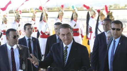 Amazzonia: Bolsonaro sente Trump e Merkel