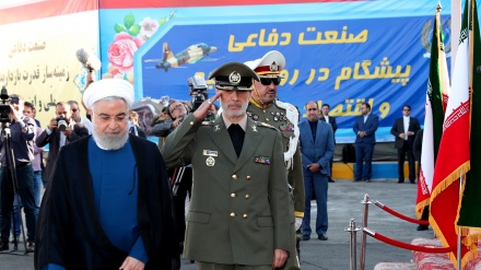 رونمایی از سامانه بومی باور 373 با حضور رئیس جمهوری ایران 