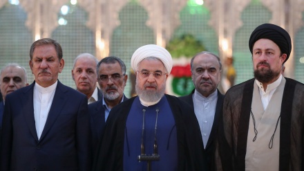 鲁哈尼：伊朗人民坚决反对外国人的阴谋