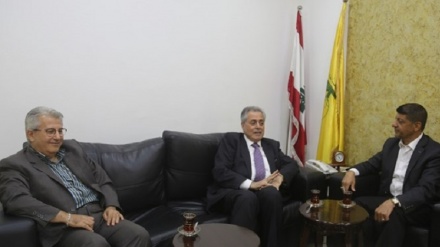 بازدید سفیر سوریه از ساختمان رسانه‌ای حزب‌الله در ضاحیه بیروت