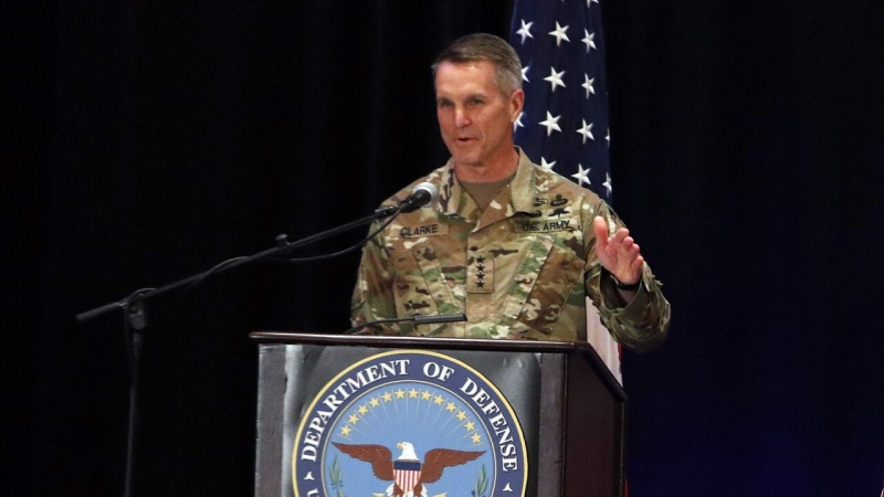 アメリカ軍特別作戦部隊のリチャード・クラーク司令官