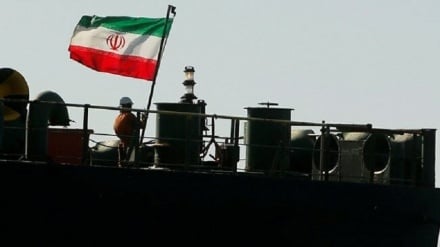 伊朗确认“阿德里安·达里亚号”油轮离开直布罗陀