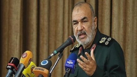 Генерал Саломий исломий Эрон чегараларини янада кучайтириш зарурлигини таъкидлади