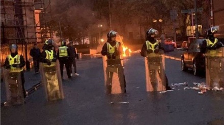 Supporters and opponents of Irish unity square off in Scotland