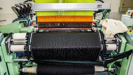 Pabrik Pembuatan Kiswah (2)